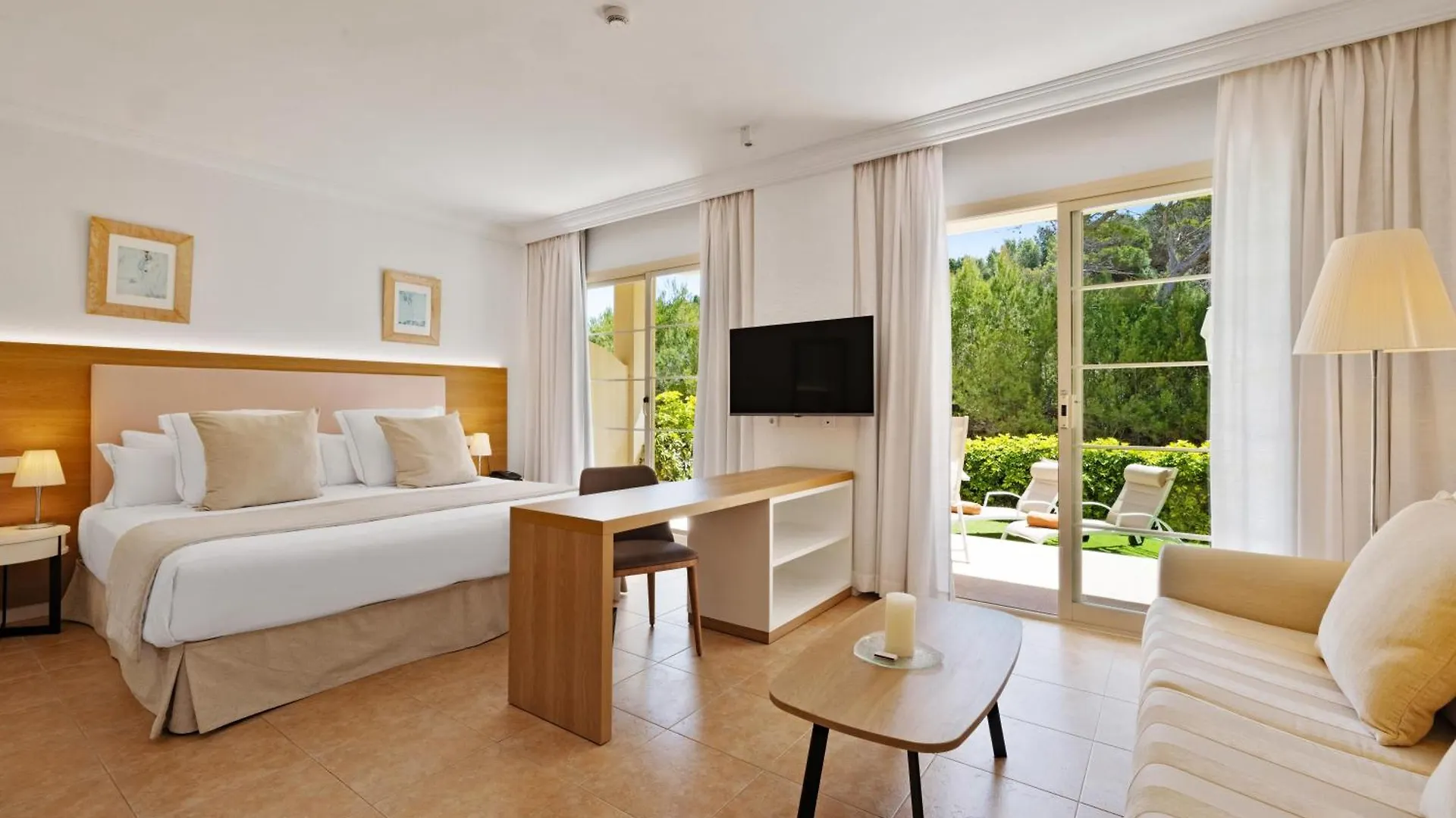 Viva Cala Mesquida Suites & Spa Adults Only 16 4*, Cala Mesquida (Mallorca)